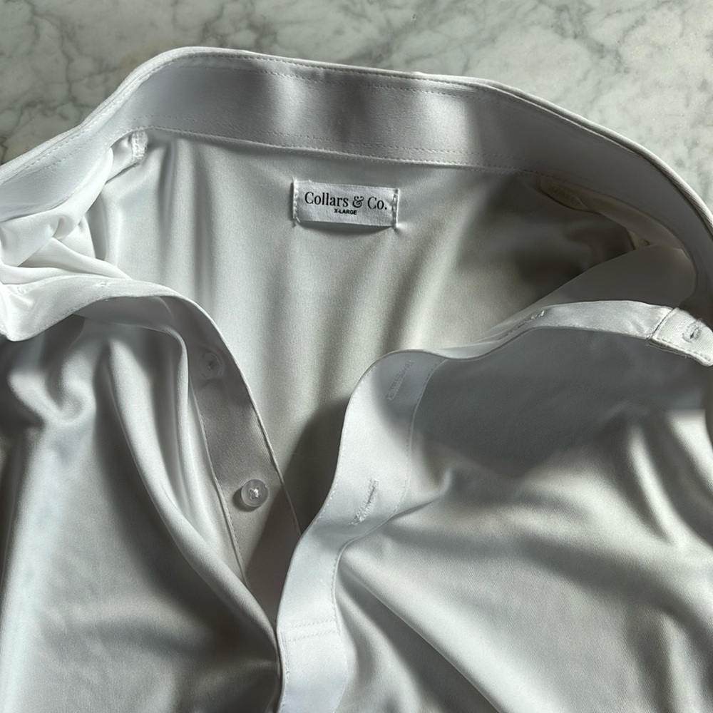 Collars & Co short sleeve dress shirt. XL.